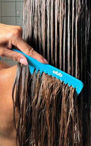 Detangling Logo Comb